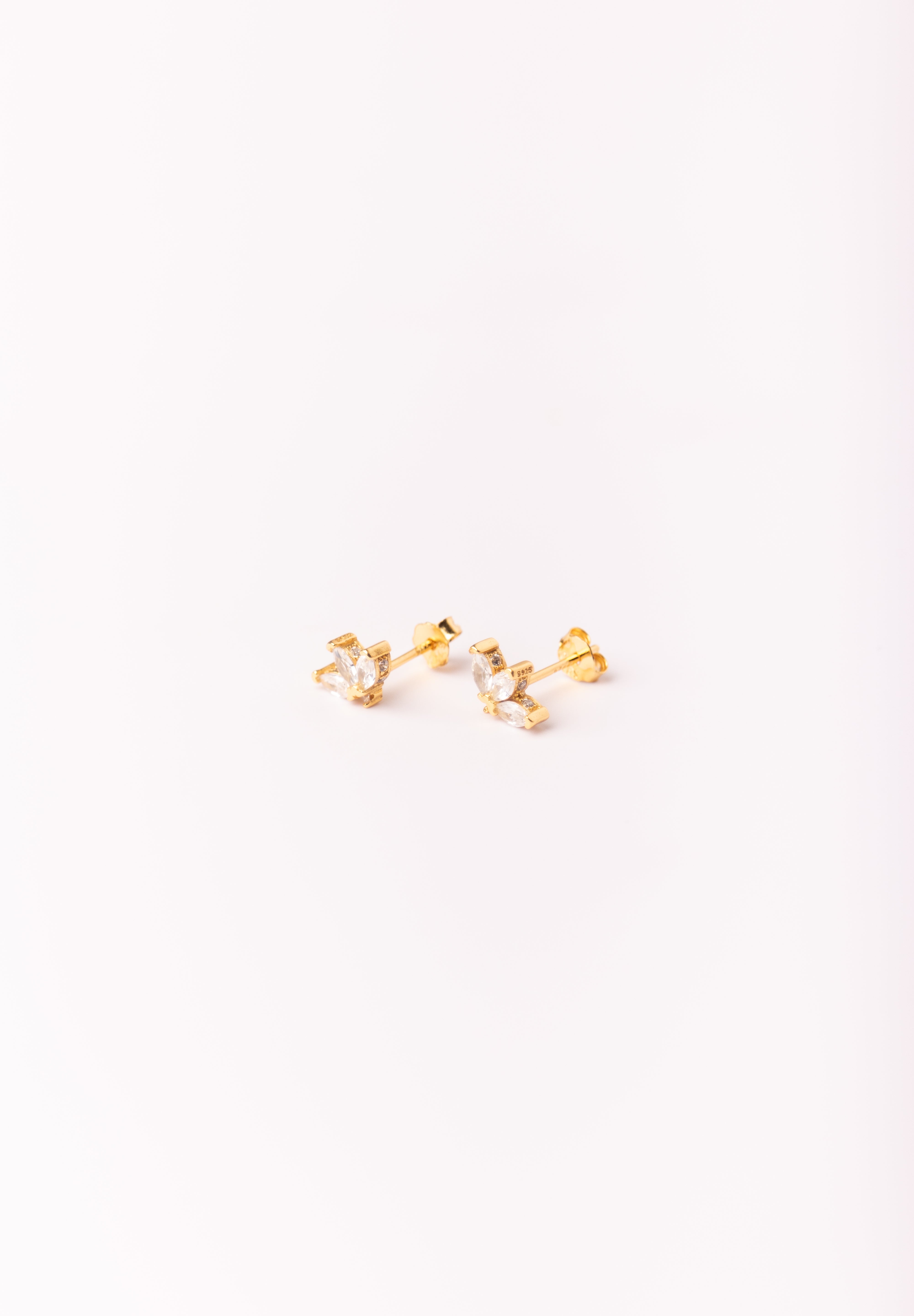 Aretes Pétalos Blancos